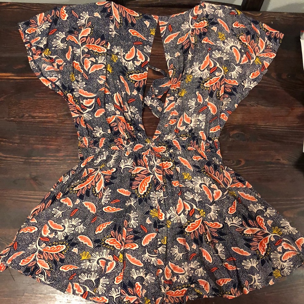 Aakaa Romper - Picture 3 of 4